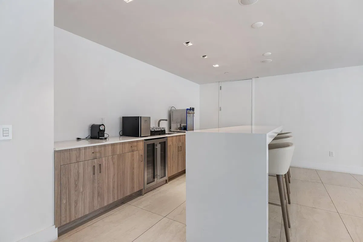 Amrit Ocean Resort & Residences Unit 906 photo 61