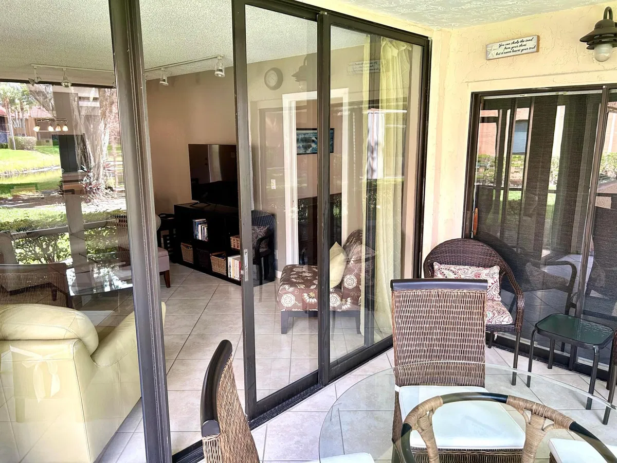 Unit 104 photo 19