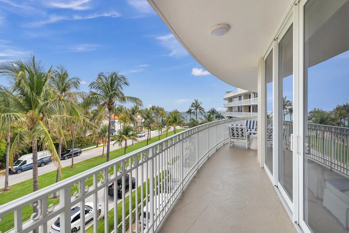 One Royal Palm Way Palm Beach Unit G-4 photo 13