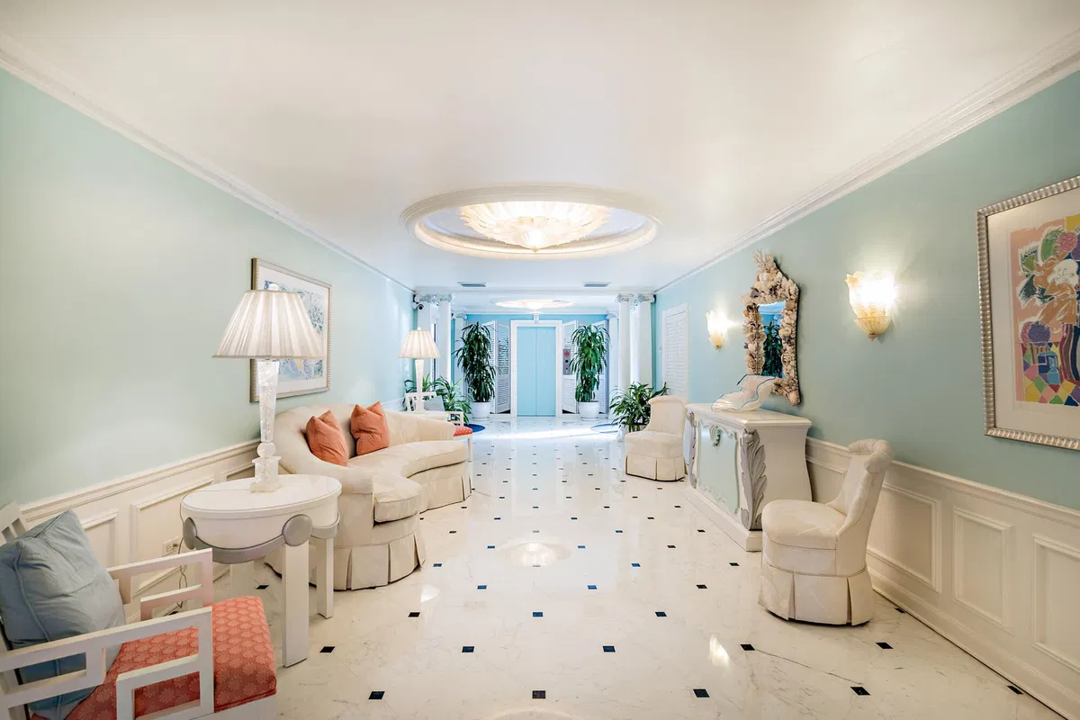 One Royal Palm Way Palm Beach Unit G-4 photo 22