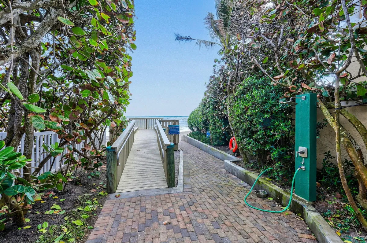 Jupiter Inlet Beach Colony Residence photo 37