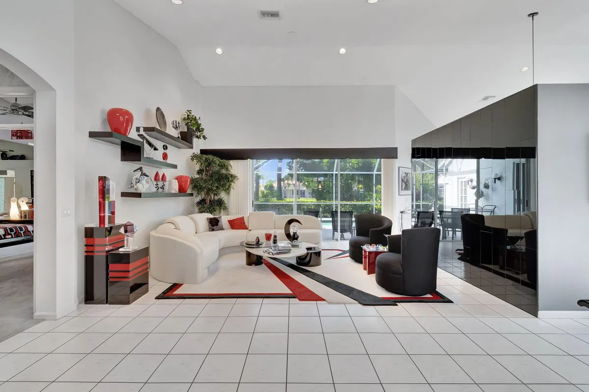  Residence photo 10