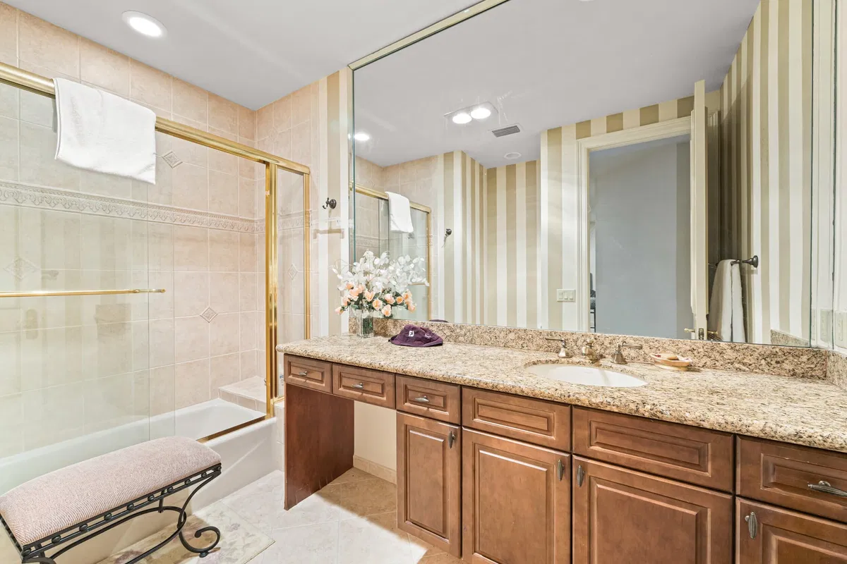 Bocaire Country Club Residence photo 52
