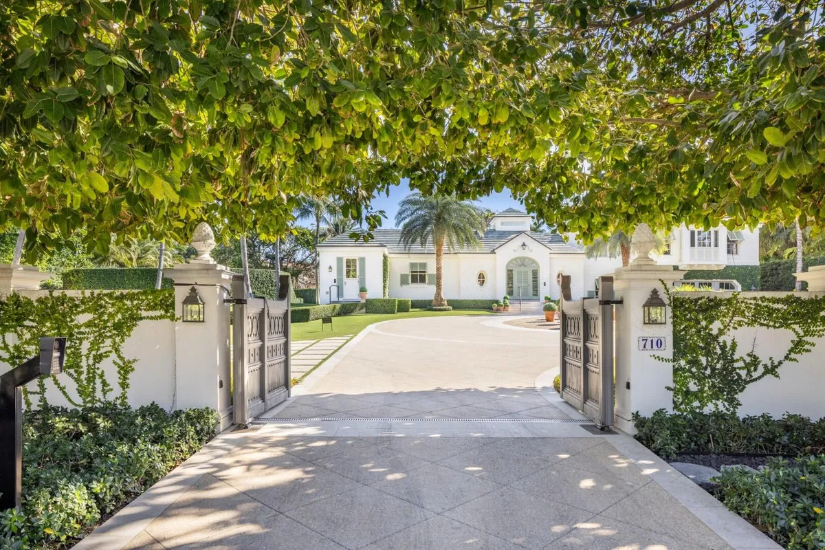 Estate Section Palm Beach Residence photo 10