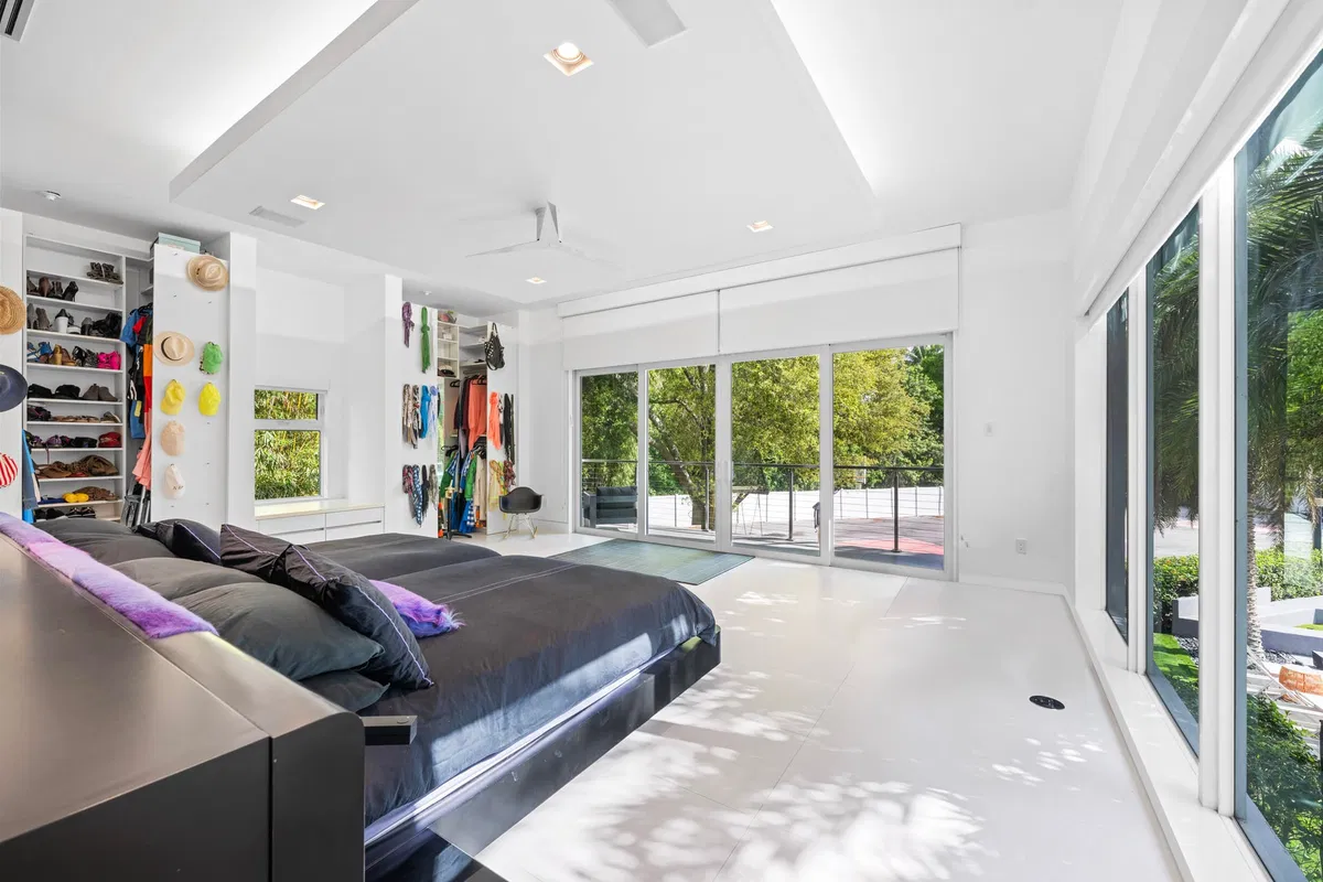 Residence photo 34