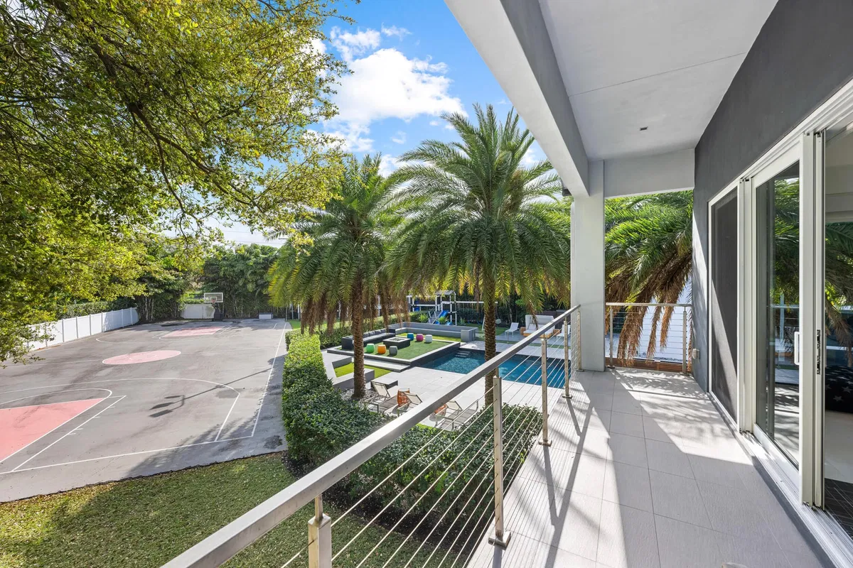 Residence photo 40