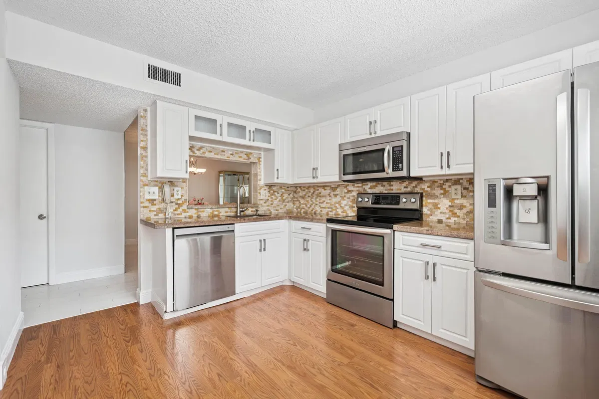  Unit 192 photo 31