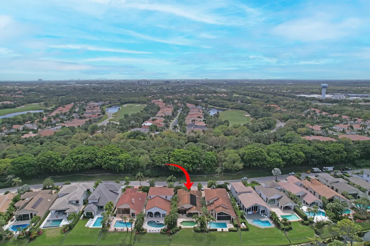 Frenchman's Creek Residence photo 22