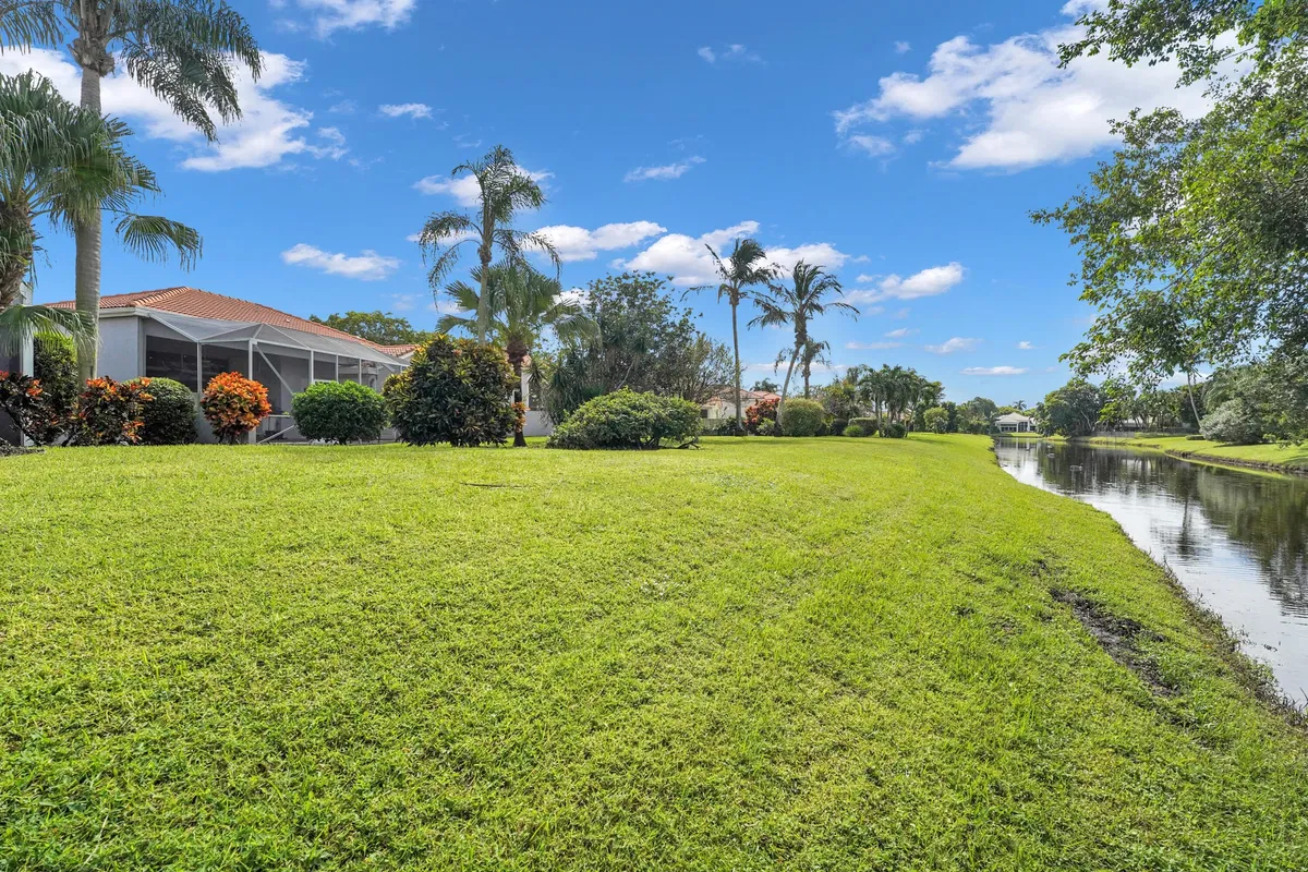 St. Andrews Country Club Residence photo 49