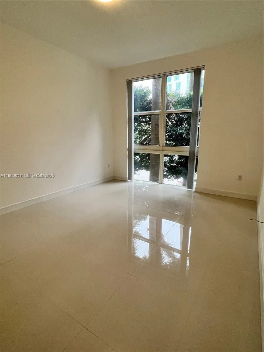 Cityplace South Tower Unit 214 photo 7