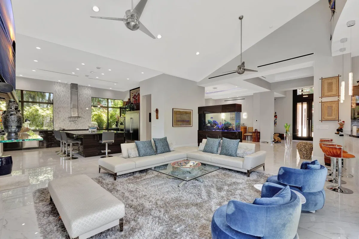 Frenchman's Creek Residence photo 13