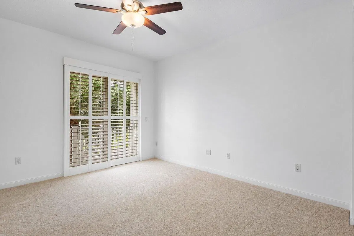 Mallory Creek Abacoa Residence photo 16