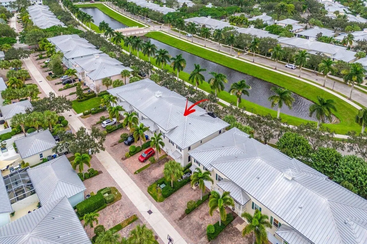 Mallory Creek Abacoa Residence photo 49