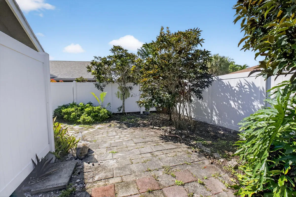 Bocaire Country Club Residence photo 40