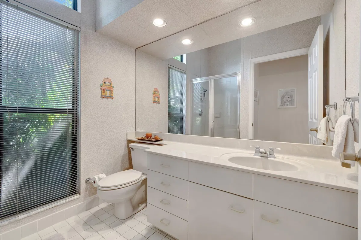 Colonnade Boca Raton Residence photo 16