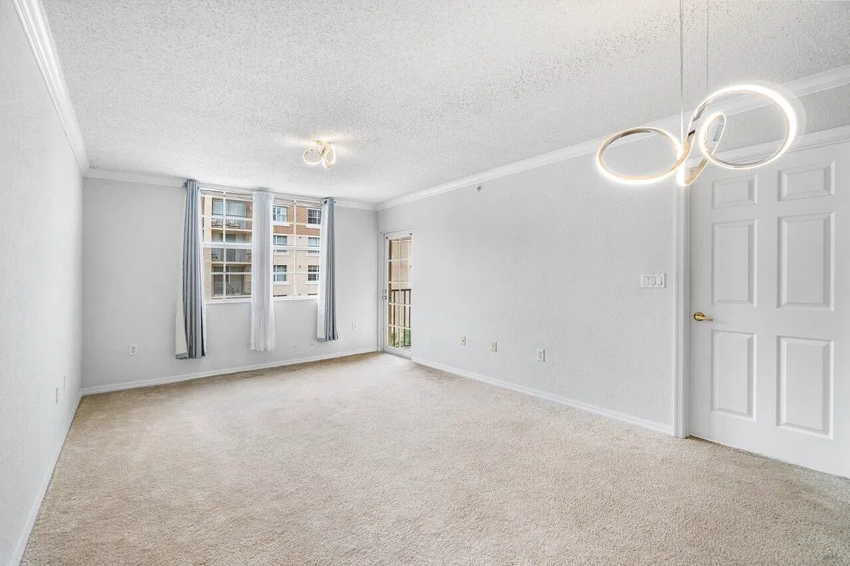 Flagler Pointe Unit 705 photo 10