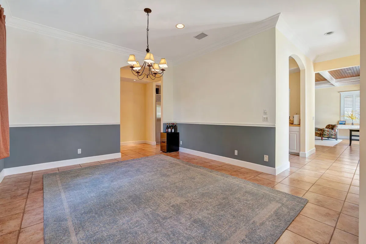 Admirals Cove Residence photo 13