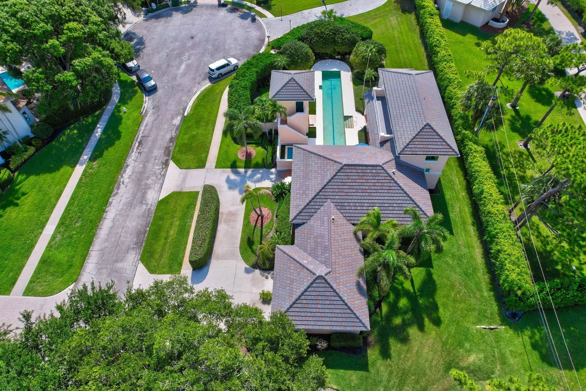 Admirals Cove Residence photo 73