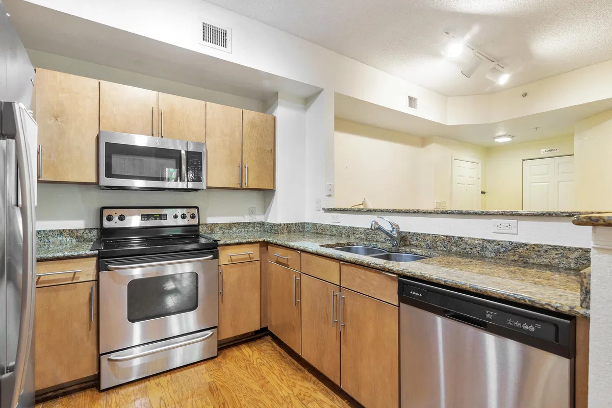 Flagler Pointe Unit 107 photo 10