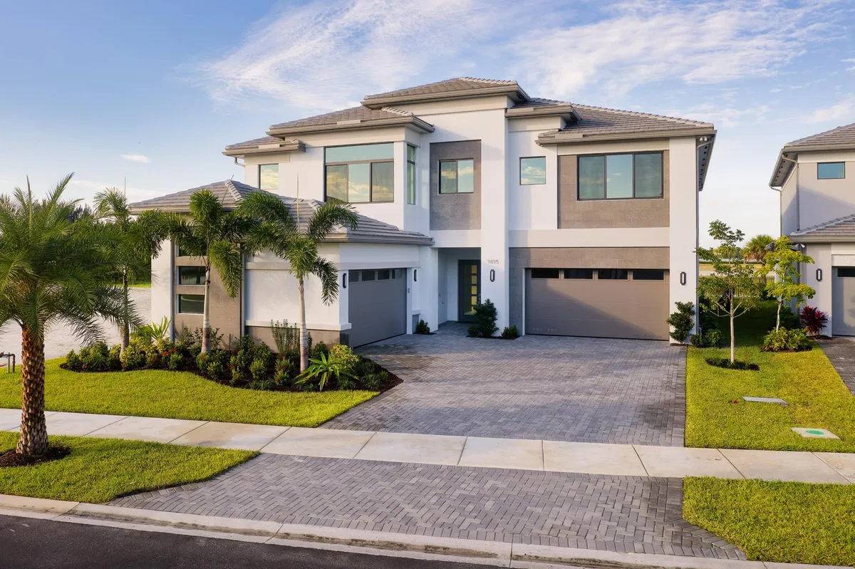 Avenir Residence
