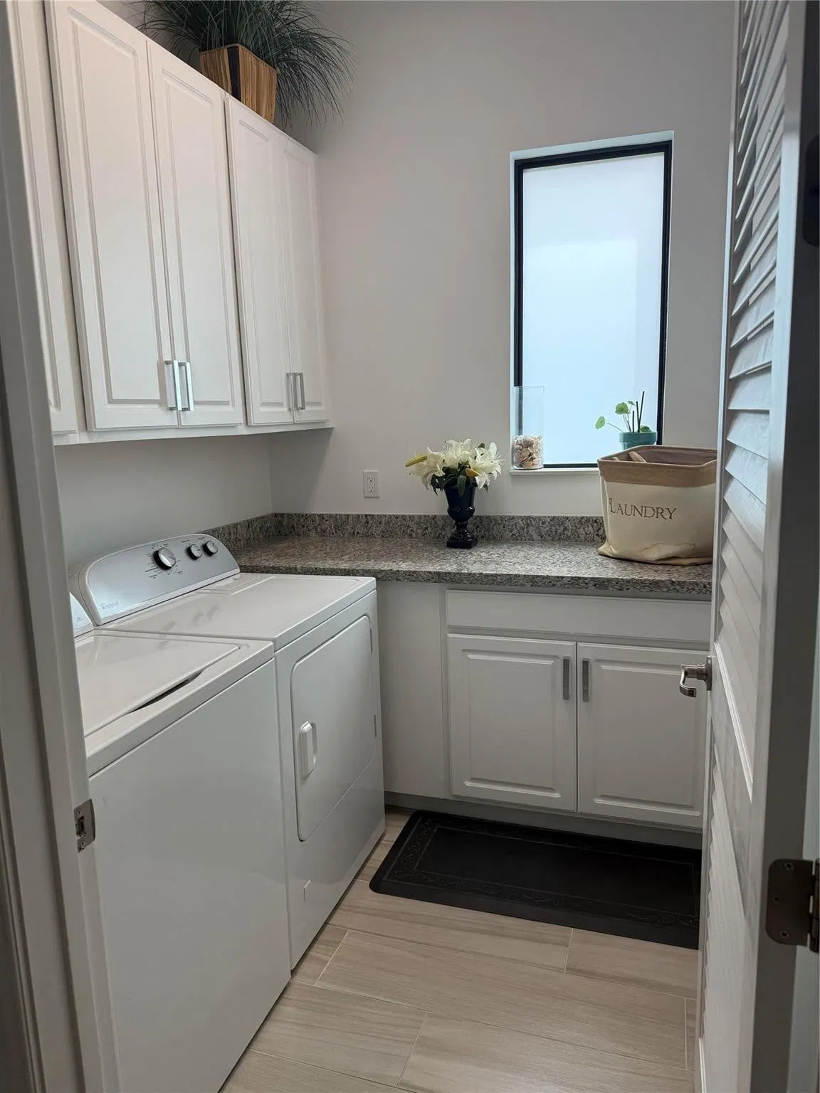 Residence photo 10