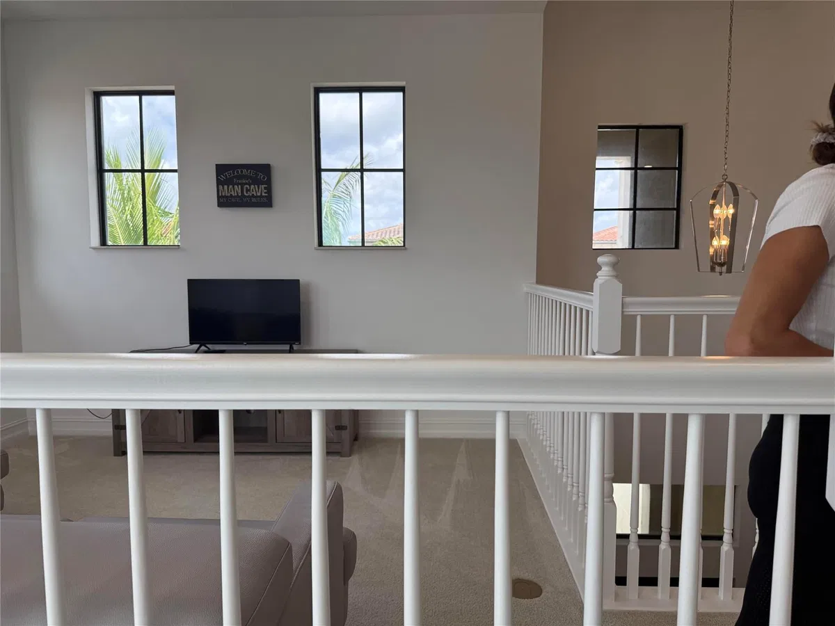 Residence photo 28
