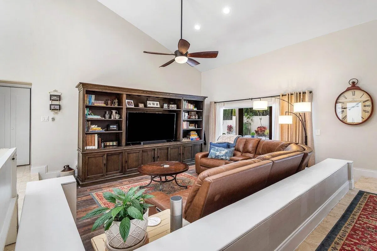 Colonnade Boca Raton Residence photo 13