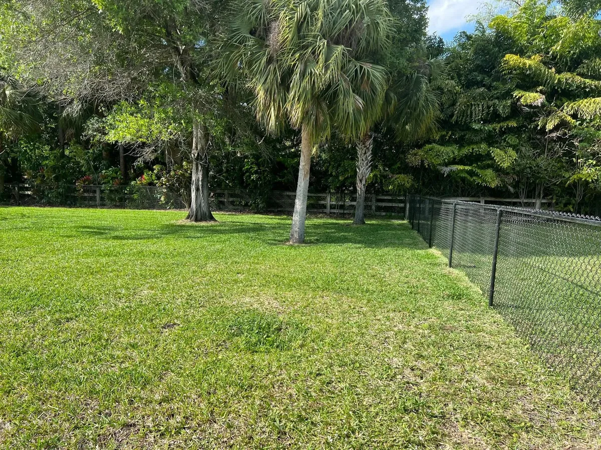 Paddock Park Residence photo 25