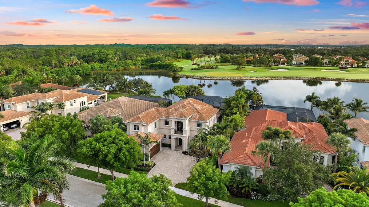 Jupiter Country Club Residence