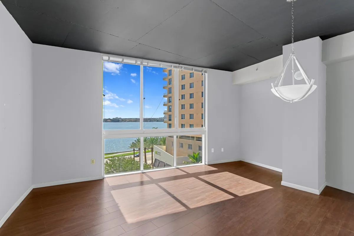 Villa Lofts Unit 603 photo 10