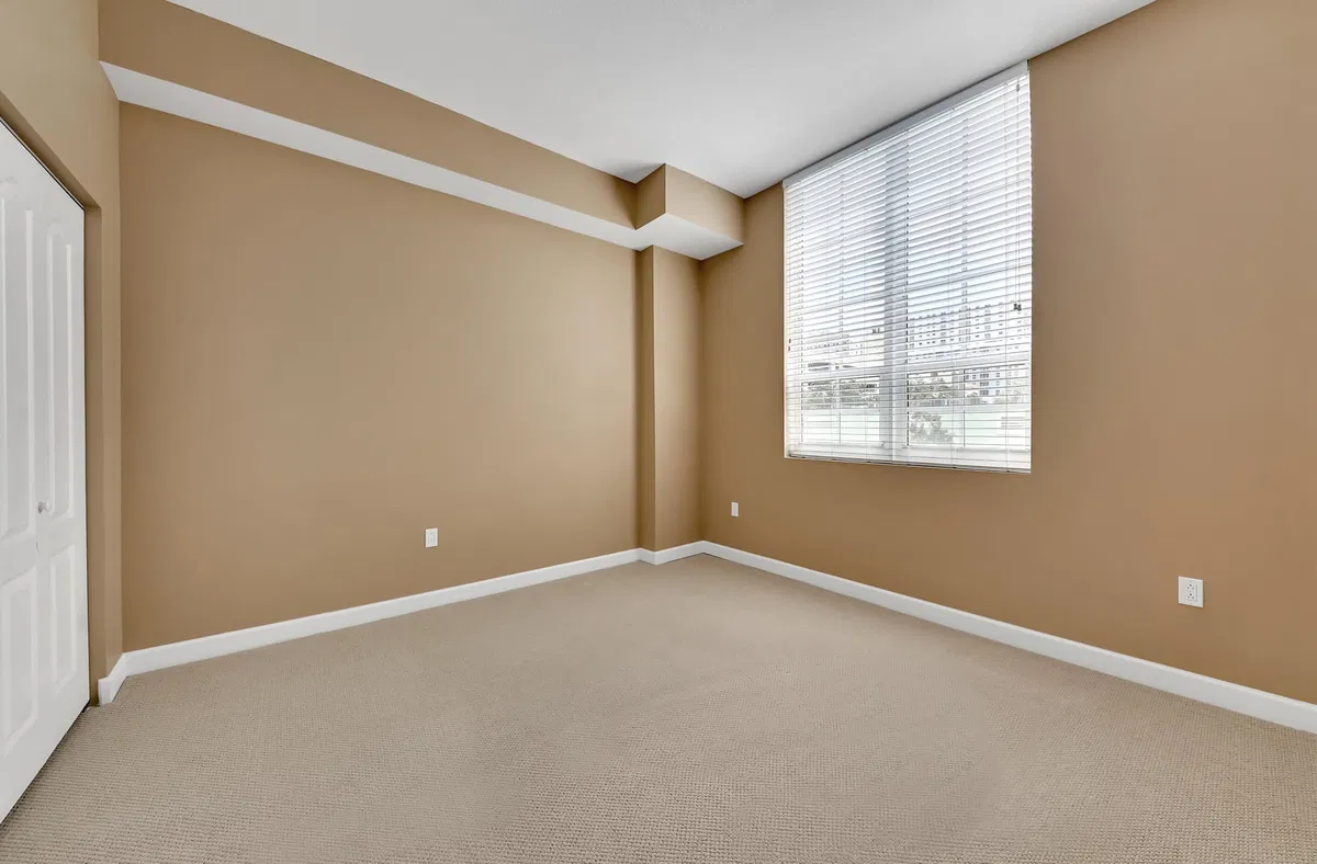 The Whitney Unit 202 photo 10