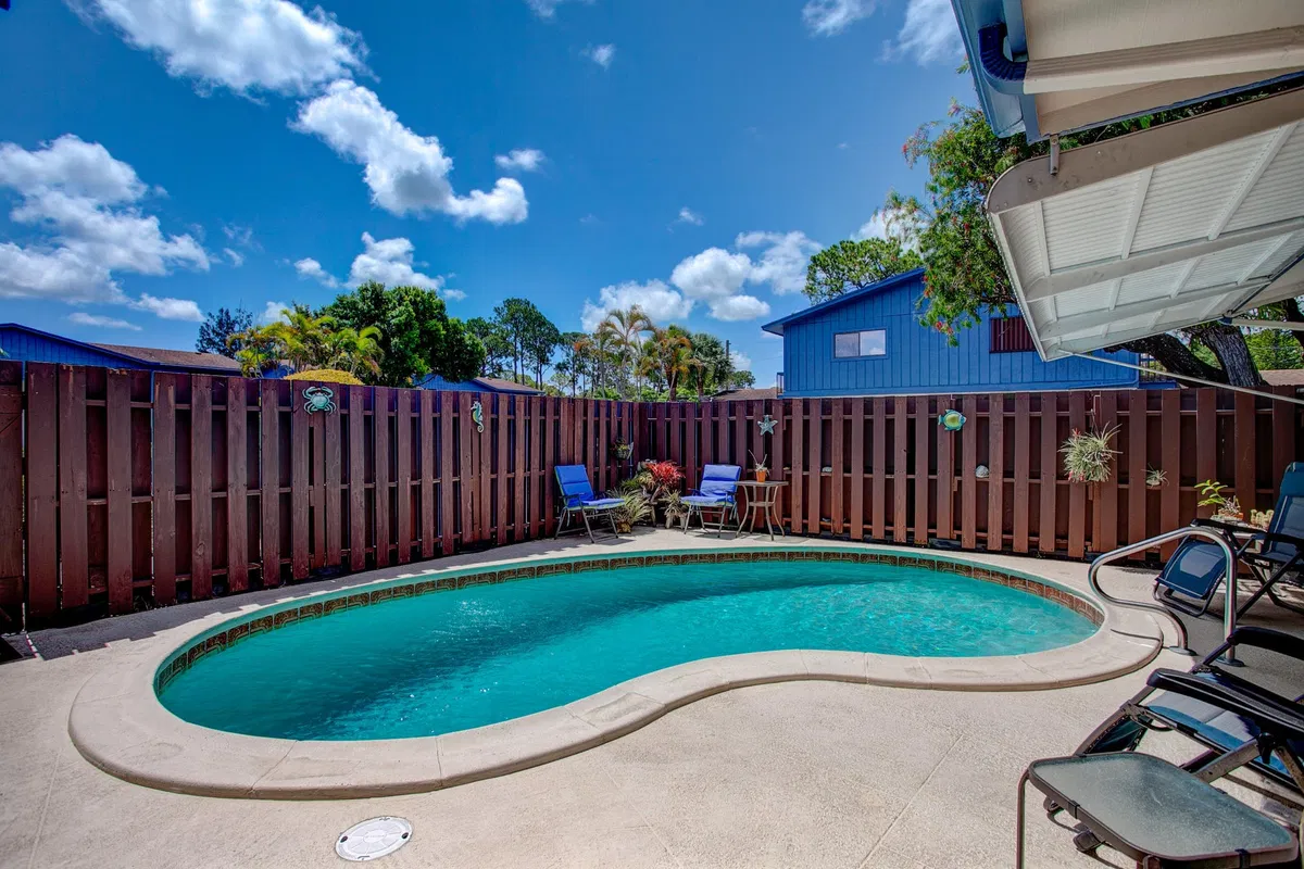  Residence photo 7