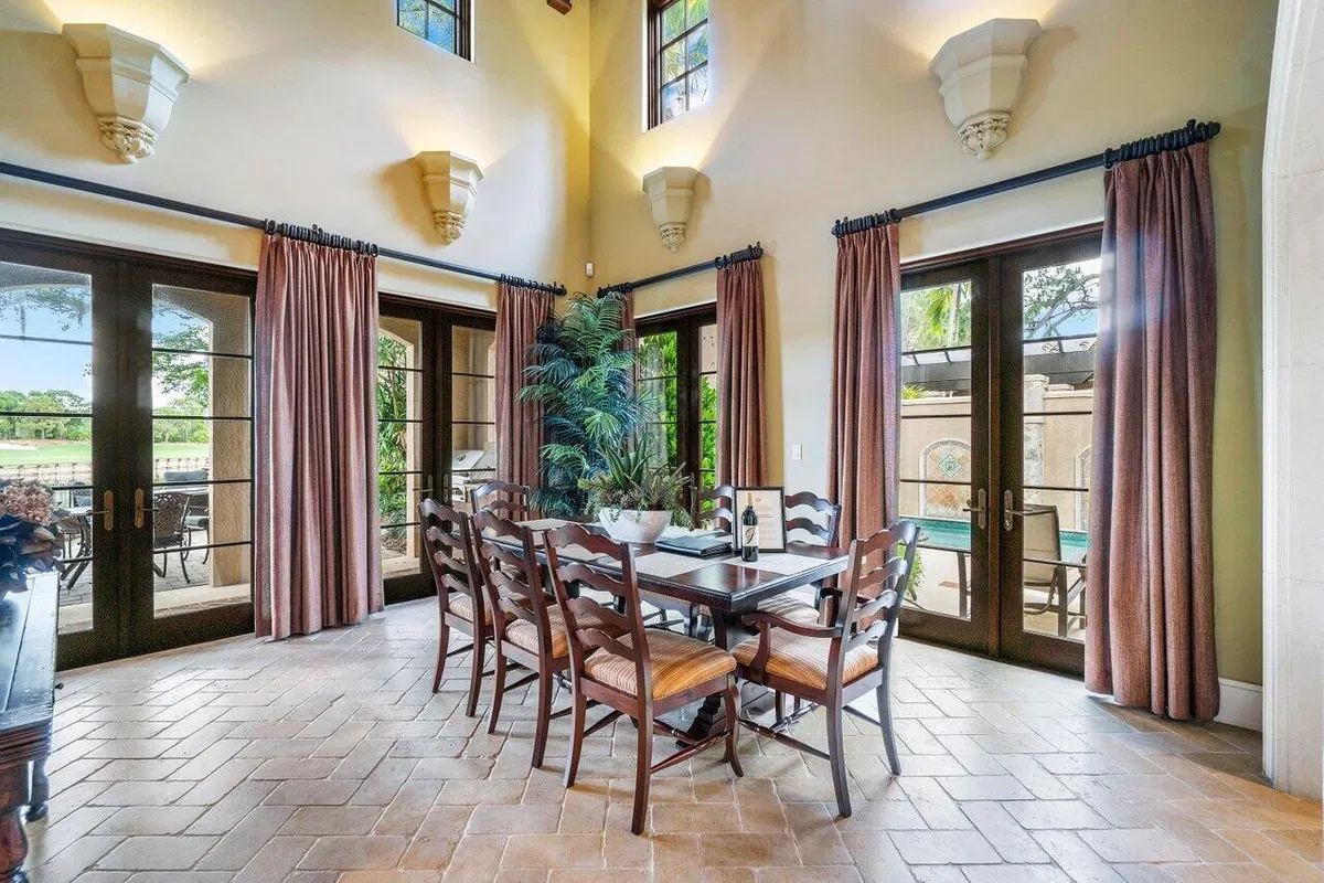 Bear's Club Residence photo 7