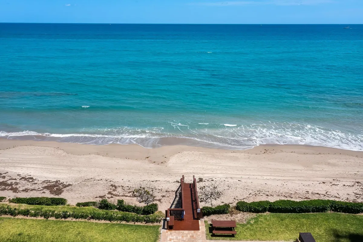 Eastpointe Singer Island Unit 22c photo 4