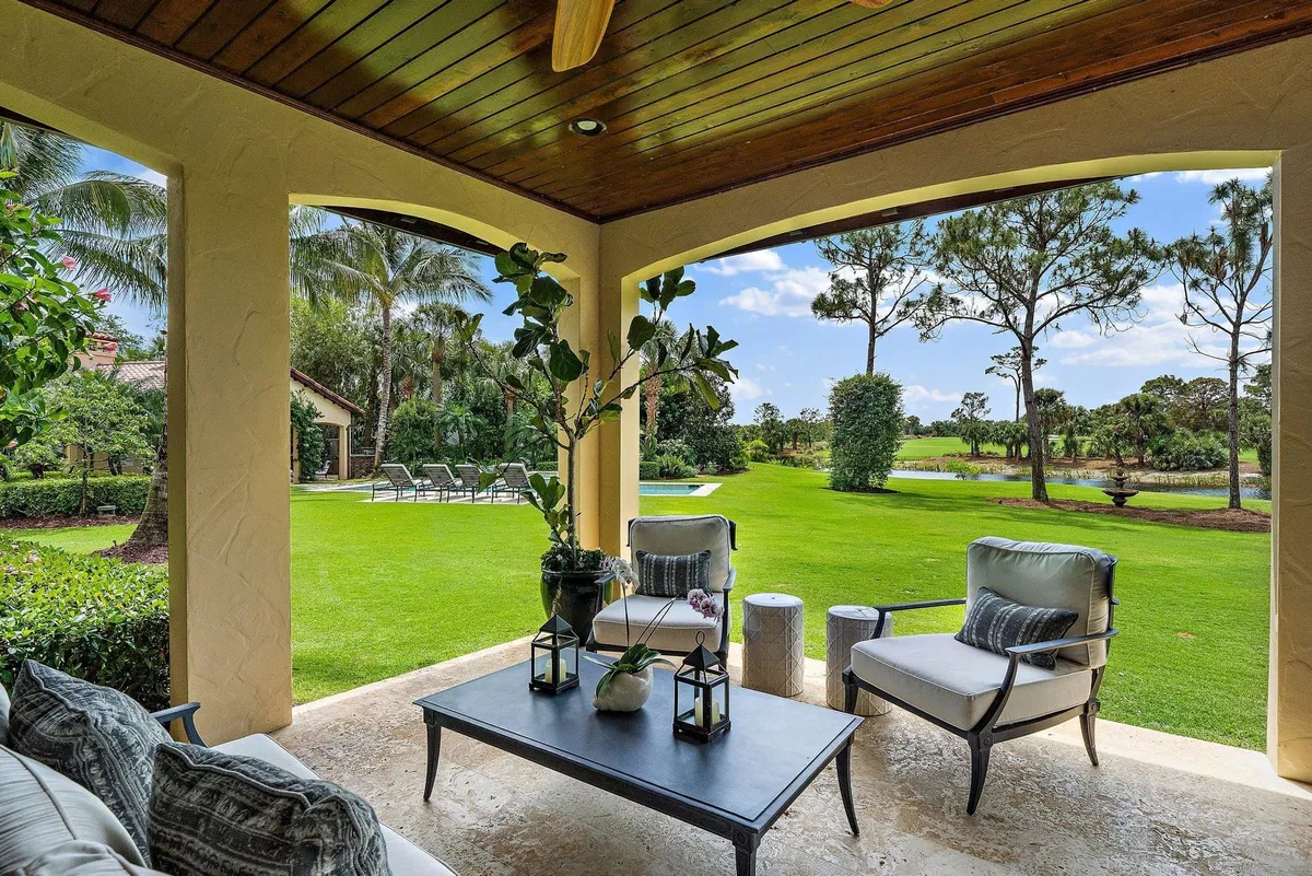 Trump National Jupiter Residence photo 31