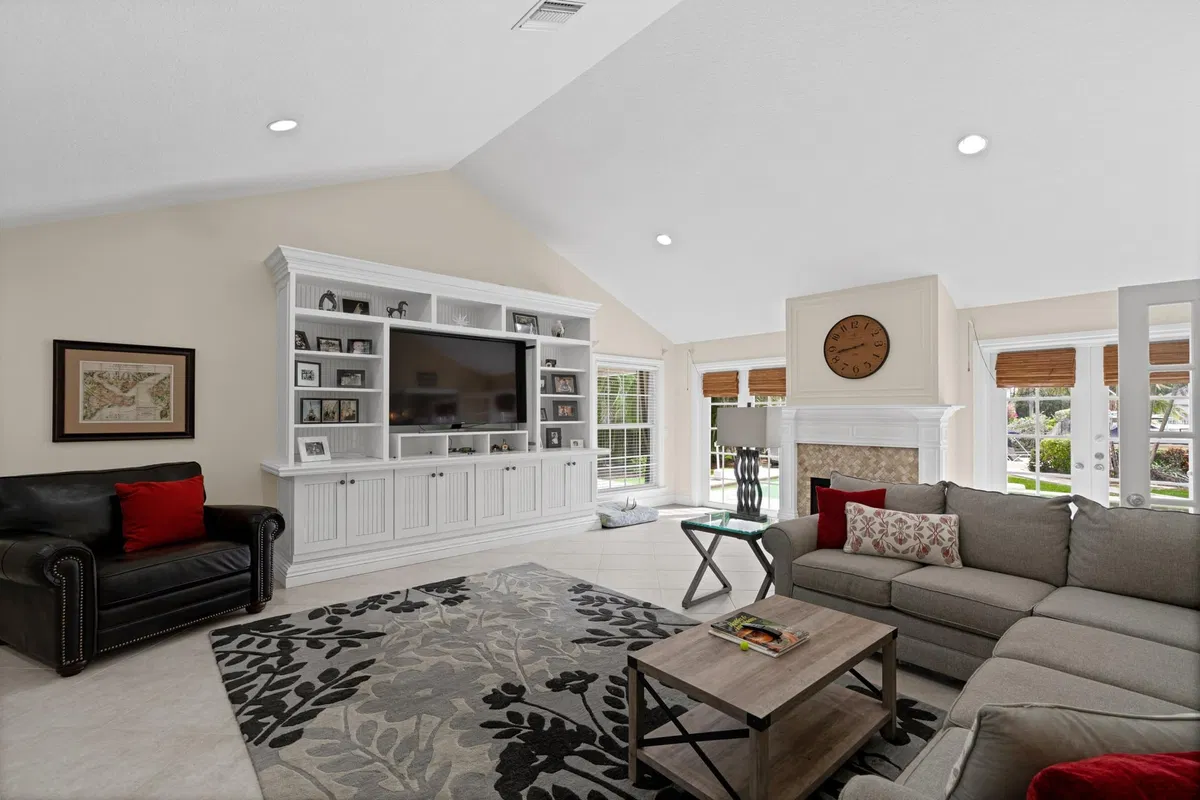 Residence photo 7