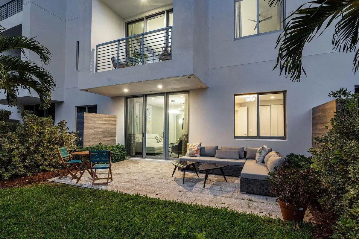 Moderne Boca Residence photo 7