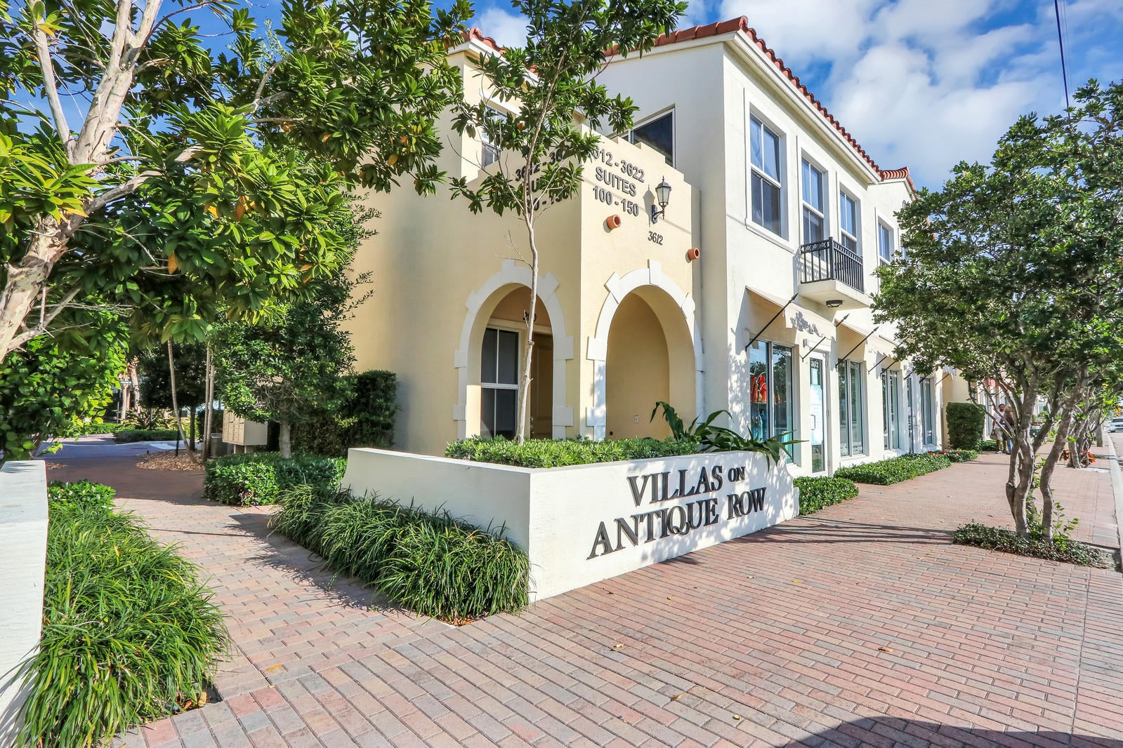 Villas on Antique Row Residence