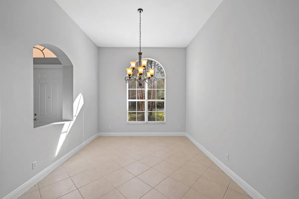 Residence photo 4