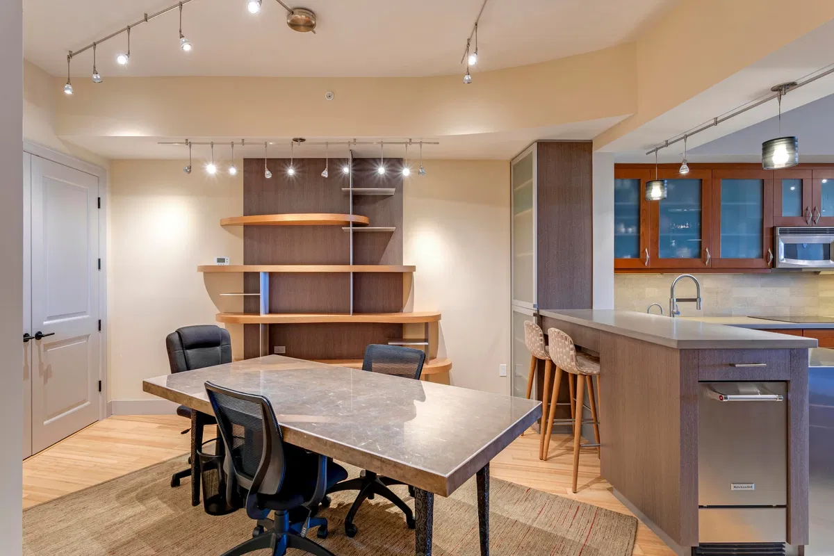 Esplanade Grande Unit 504 photo 7