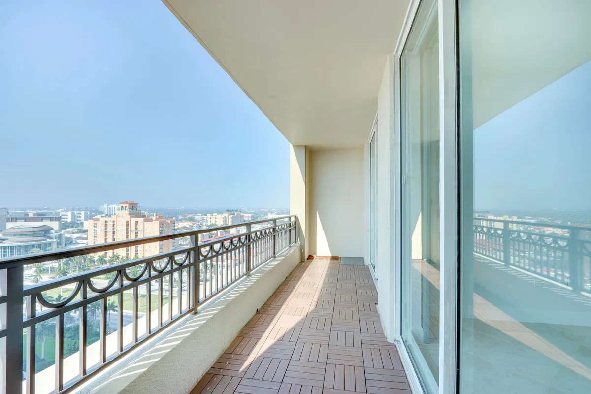 CityPlace South Tower Unit 1820 photo 28
