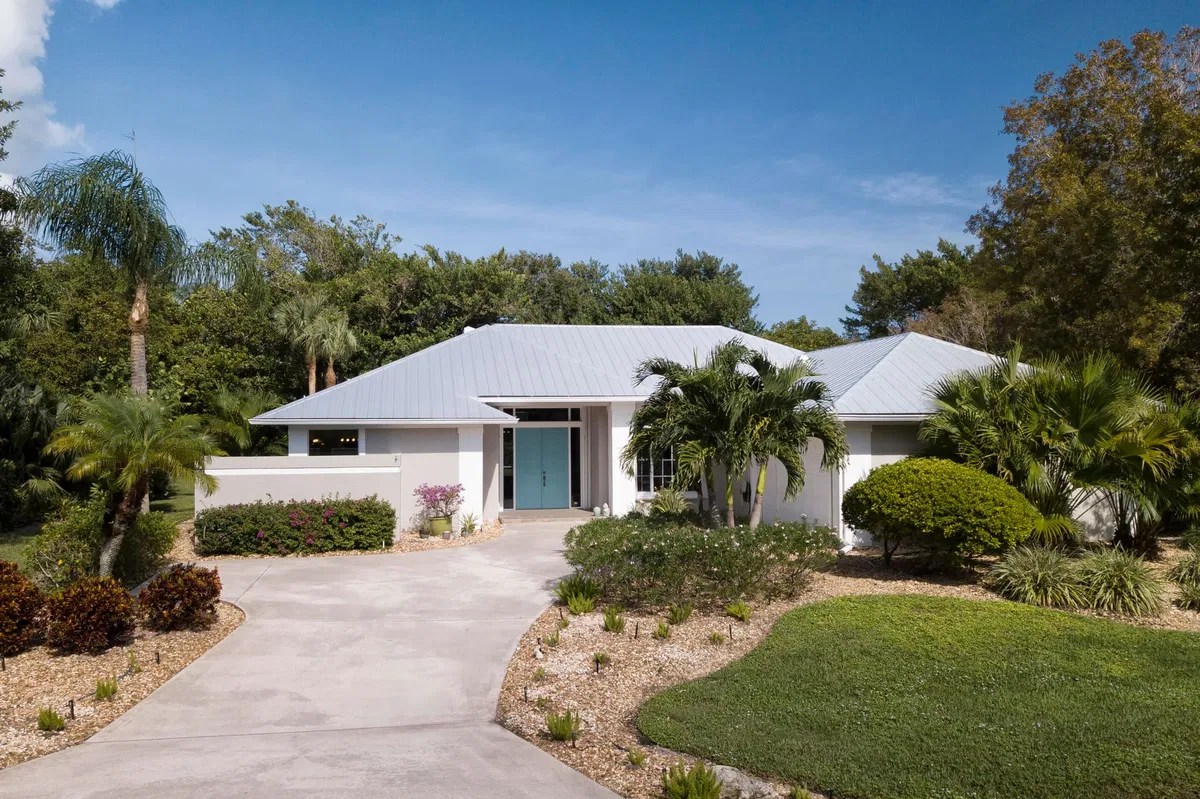 Rocky Point Residence
