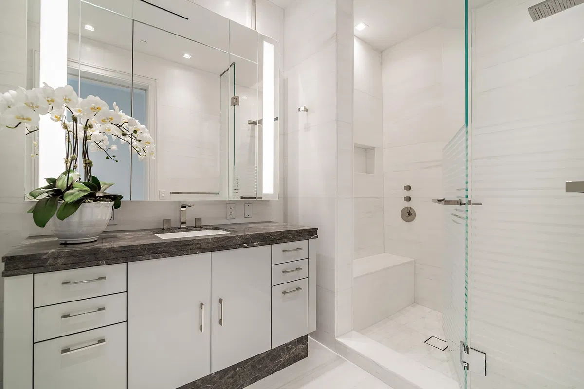 Bristol Palm Beach Unit 1502 photo 10