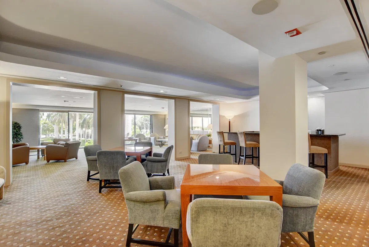 The Plaza of The Palm Beaches Unit 27g photo 40