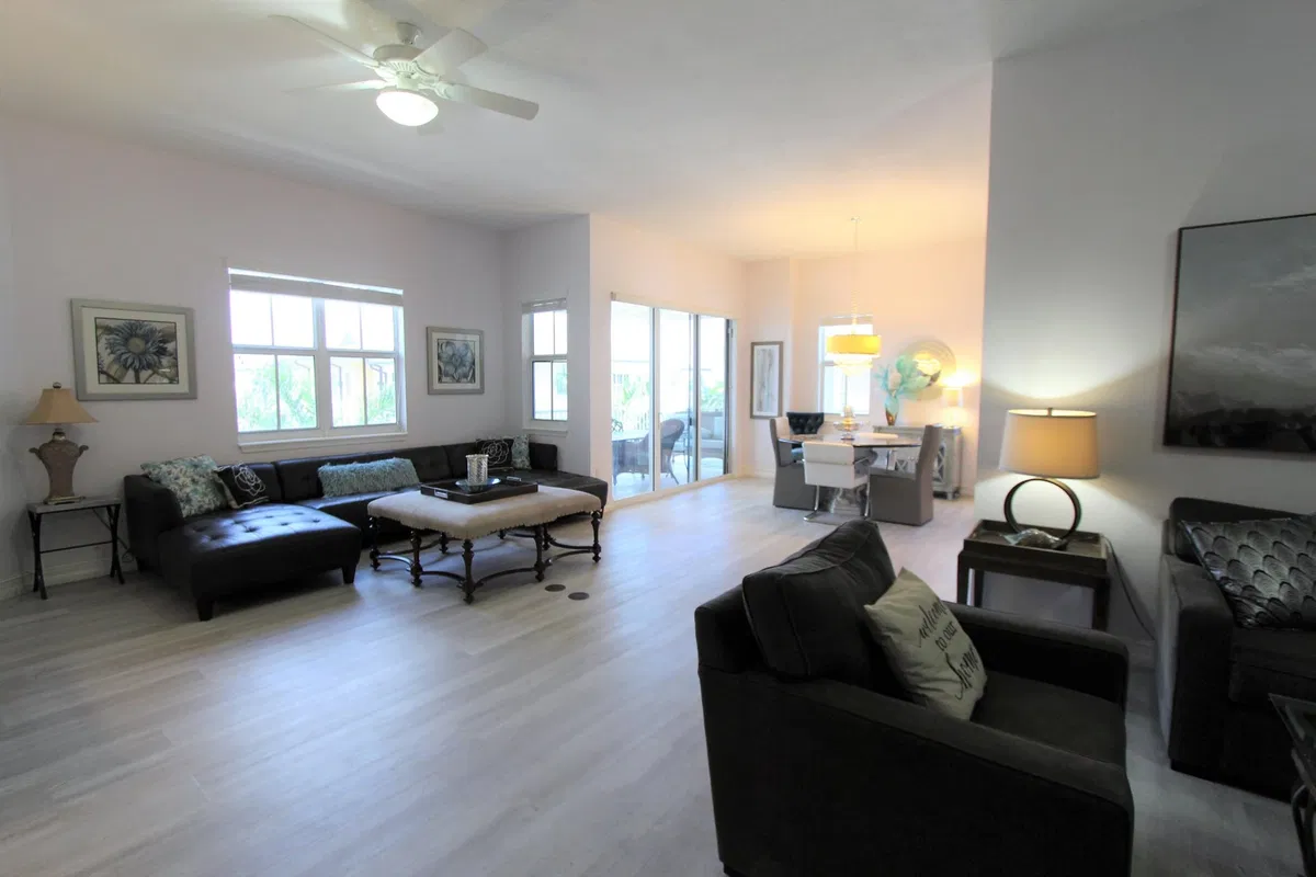 Flagler Landing Unit 401 photo 7