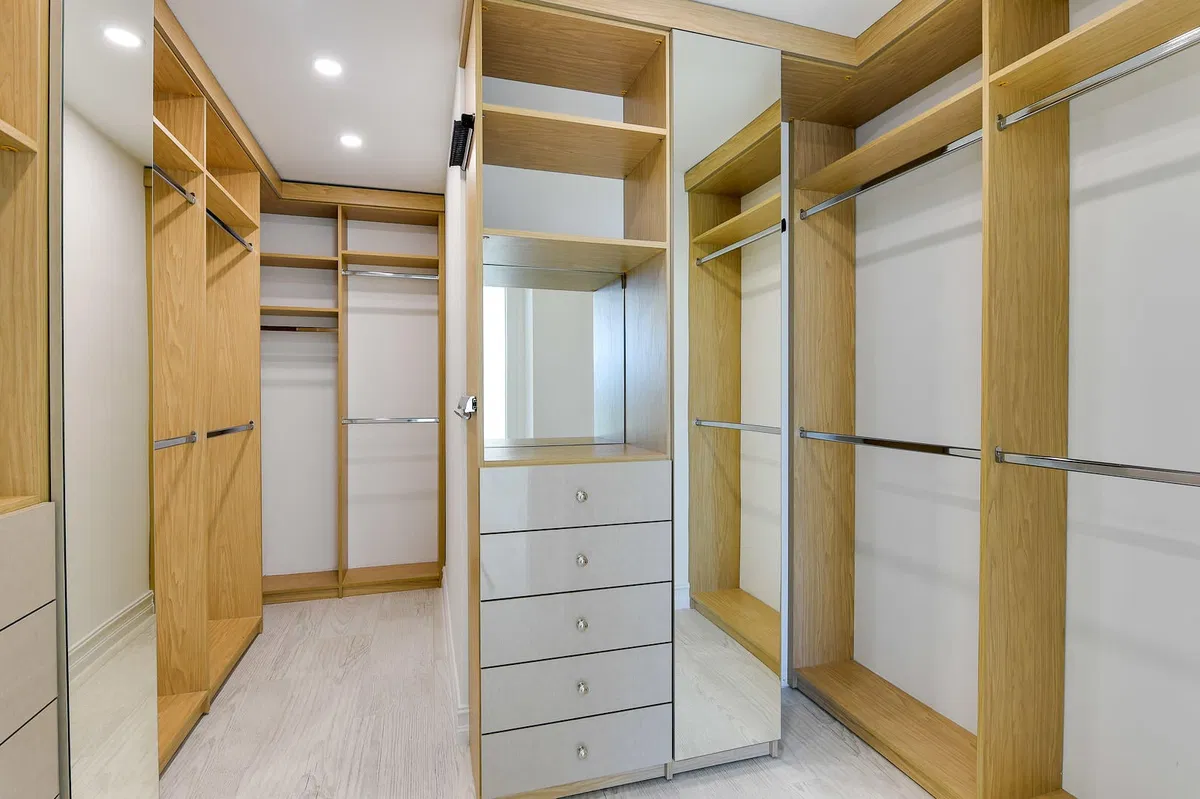 Winthrop House Condos Unit 605 photo 7
