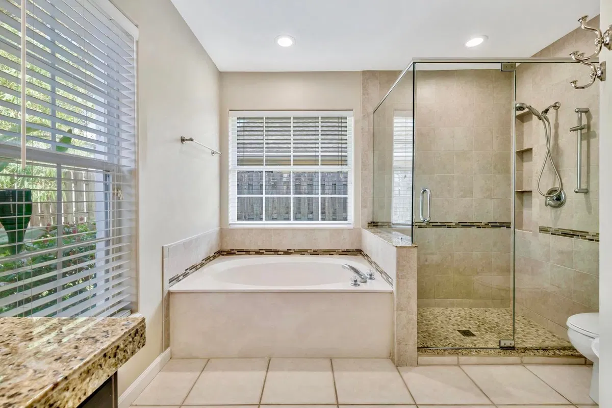 Residence photo 13