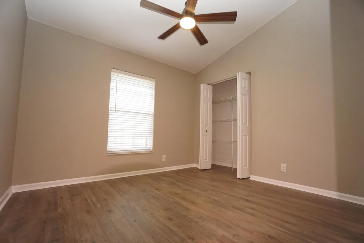 Residence photo 10