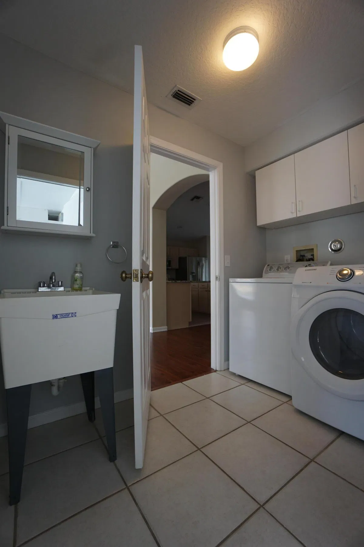 Residence photo 16