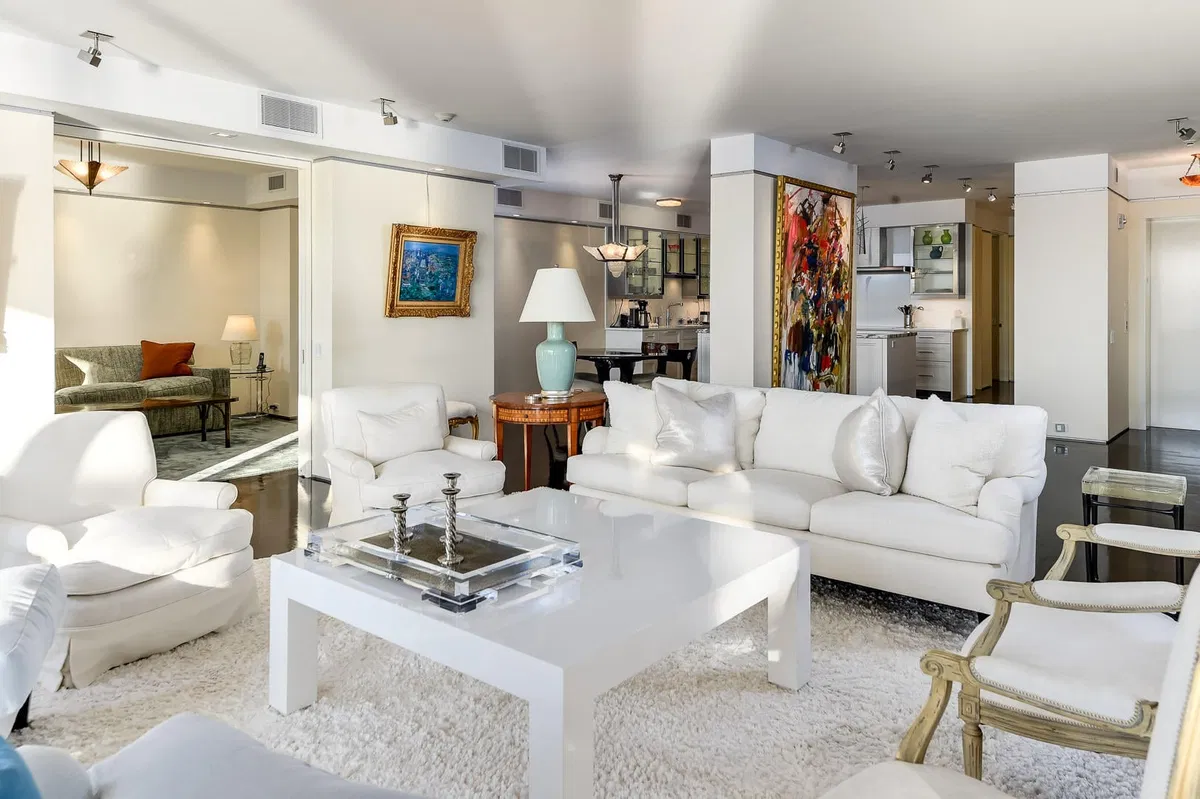 L'Ermitage Palm Beach Unit 204 photo 4